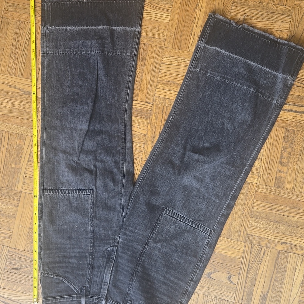 Citizens of Humanity Melanie High Rise Crop in Black Hawk Wide Leg - Picture 8 of 13